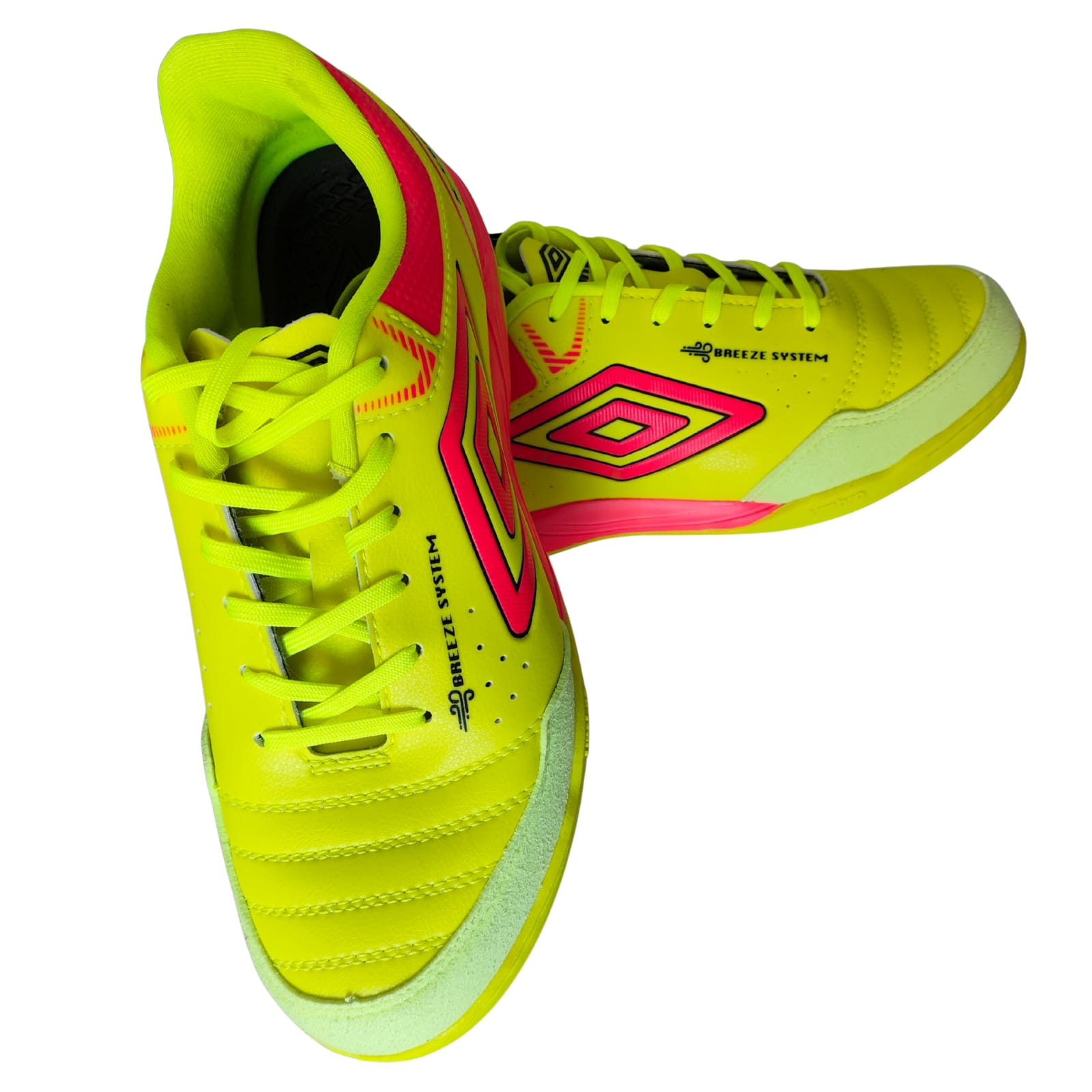 Chuteira Umbro X Confort