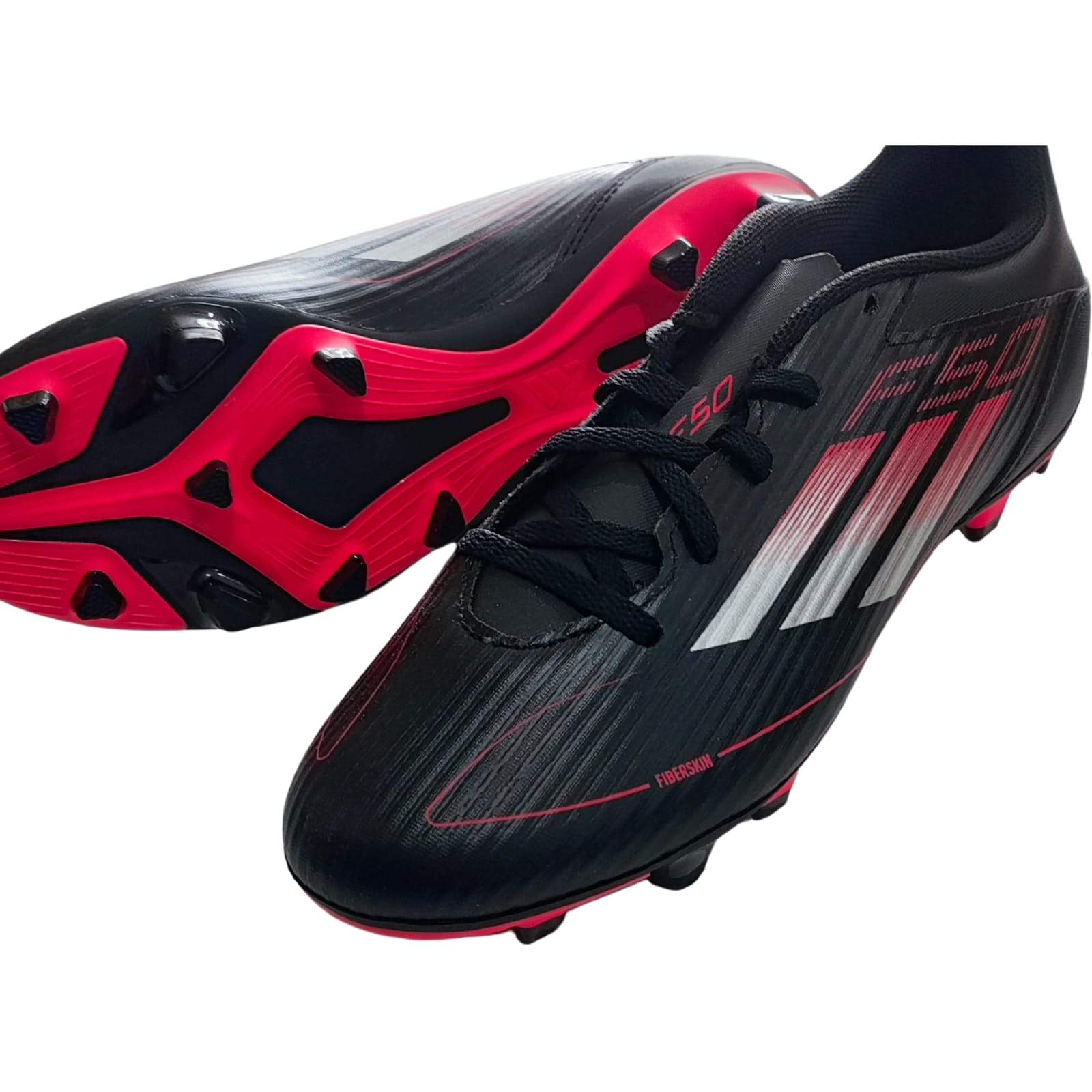 Chuteira Adidas f50
